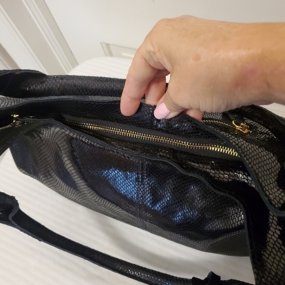 Maxine Couture Black Snakeprint Leather Hobo Shoulder Bag - Picture 7 of 11